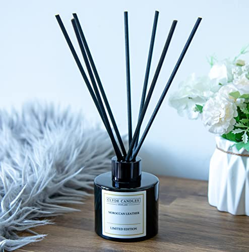 Moroccan Leather Reed Diffuser - Clyde Candles, Diffuser Oil with a Set of 7 Fibre Sticks, 100ml, Best for Home, Kitchen, Living Room, Bathroom. Diffusers set with sticks