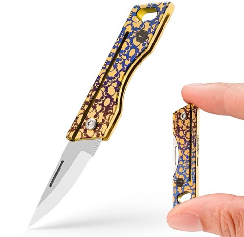 KeyUnity KK06 Liten vikkniv i titan, Mini Edc-kniv med integrerat nyckelhål, lätt nyckelkniv, för camping, vandring och utomhusbruk (Skalle)