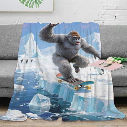 EMYXPAQM Coperta in Pile 3D Stampa Orangutan Skateboarding Penguin Coperta Divano in Morbida Flanella, Idea Regali Per Biancheria Da Letto, Decorazione Per Dormitorio, Soggiorno 40x50inch(100x130cm)