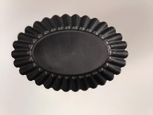 LA CASA DI EVA Stampi per Pasticciotti Ovali con Bordo Ricci, Nero, Set da 12 Pezzi, Antiaderenti per Crostatine e Brioche 11 cm