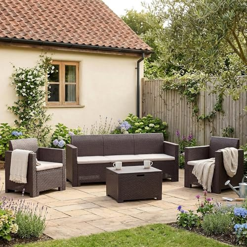 Dmora - Set salotto da esterno Venus, Set da giardino con cuscini, Salottino indoor e outdoor effetto rattan, 100% Made in Italy, Marrone