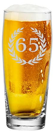 LUXENTU Verre à bière avec gravure Willi - Avec graduation de 0,5 l et couronne de laurier gravée - Verre clair - Cadeau pour 65e anniversaire - Passe au lave-vaisselle