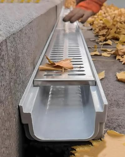 Canale di scarico in plastica a forma di U con griglie in acciaio inossidabile per vialetti e parcheggi, scarico del traffico pesante, soluzione efficiente per la gestione dell'acqua