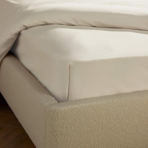 Silentnight Brushed Cotton Bed Linen - Soft Velvety Touch 100 Percent Cotton - Cosy Warmth Feel for Colder Nights - Breathable Lightly Brushed Hypoallergenic (Almond, King, Fitted Sheet)