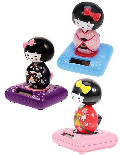 VILLCASE 3 Piezas Muñeca Kimono con Cabeza Temblorosa Figuras De Muñecos De Kimono Muñeca Geisha Japonesa Cabezones con Energía Solar Kimono Muñeca Estatua Decoración Mueve Tu Cabeza Japón