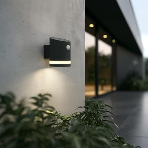 SolarCentre® Truro Outdoor Solar Motion PIR Sensor Light - Anthracite Edition