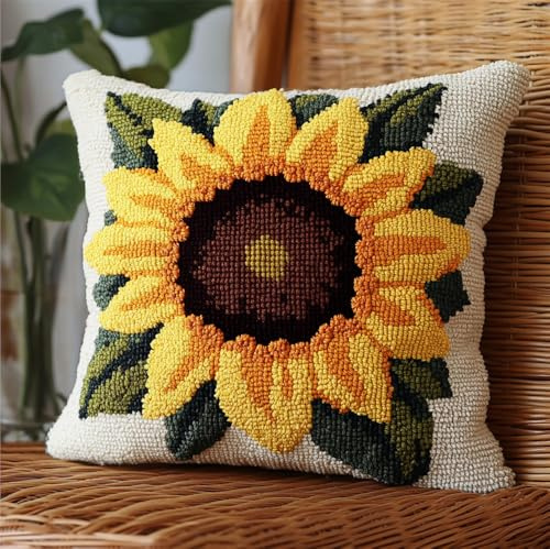 RKFLGEW Latch Hook Kits Pillow Sunflower Crochet Yarn Cushion Colour Pre-Printed Canvas Rug Needlework DIY Pillowcase Hook and Latch Kit Christmas Home Arts Crafts Sofa Decoration 43X43Cm/17 X17Inch