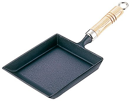 Iwachu Nambu Ironware 24017 Tamagoyaki (With Wooden Handle) Black Baked Inner Dimensions 7.1 x 5.9 inches (18 x 15 cm), Induction Compatible, Black