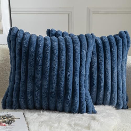 Mandioo 2er Set Kissenbezug gestreiftes Künstlich Pelz Superweich Kissen Flauschig Modern Kissenhülle Deko Sofa Wohnzimmer Schlafzimmer Kissenbezüge 60 x 60 cm Blau