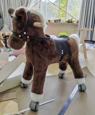 labebe Cheval à bascule en bois, pour bébé de 1 à 12 ans, en peluche, pour bébé de 1 à 12 ans, balançoire d'intérieur, cheval à bascule et cheval marron