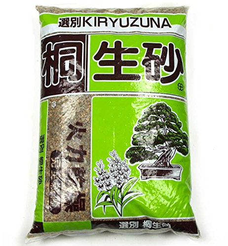 Kiryu bonsai soil for pines and juniperus 14 Liter