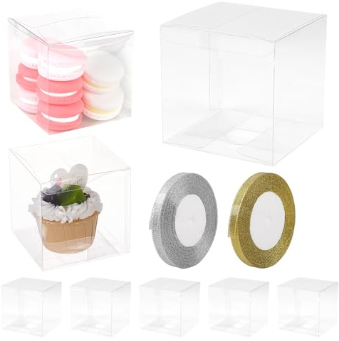 lalago 30Pcs PVC Caja de Regalo Transparente，PVC Caja de Plástico Plegable para Caramelos Galleta Chocolate, Caja Transparente para Embalaje con dos Rollos de Cintas de Oro y Plata(9x9x9cm)