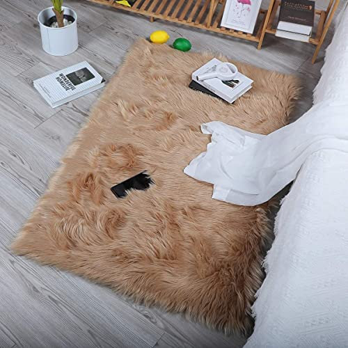 YIHAIC Falso Piel de Carnero Vellón Alfombra, Elegante De Pelo Largo Mullida Excelente Piel Sintética de Calidad Alfombra de Lana (Marrón, 60 x 90 cm)