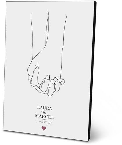 ARTFAVES® Personalisiertes Bild - Hands - Geschenk für Paare, Hochzeit, Kennenlerndatum, Hochzeitstag als Poster 21 x 30/30 x 40 cm ohne/mit Rahmen oder als Holzbild