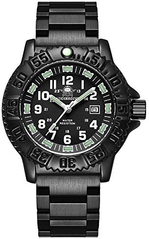 ADDIESDIVE Montre de Sport pour Homme Usage Militaire en extérieur à Quartz Cadran 24 Heures Lumineuse étanche 50m Lunette pivotante Acier Inoxydable,Noir