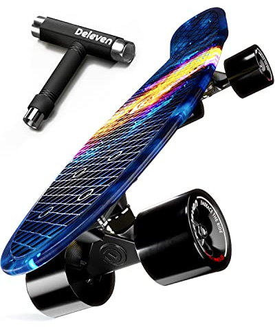 Deleven Skateboard mit Skate Tool, ABEC-9 Lagern und 78PU Rädern - The Universe Collection - Für Kinder, Erwachsene, Anfänger - 56 cm