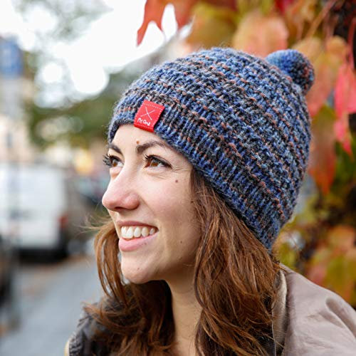 Mütze Stricken Set -DIY Set Mütze Colorful- Strickset Blau Mix INKL. Nadeln + GRATIS Label – Strick-Set – Mütze Strickset – Stricken Set – 1 Knäuel Merinowolle Merino Mix Big Color von Myoma