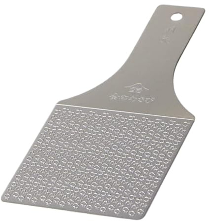 Hagane Zame - Grattugia per wasabi in acciaio inox sostenibile – Grattugia per Wasabi, aglio, zenzero, mele, frutta, verdura, consistenza cremosa/Wasabi Kinjirushi (Reguar, 17,3 x 8,4 cm)