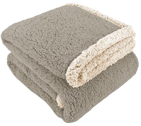IlGruppone Coperta Plaid in Pile Sherpa Invernale, Morbida e Calda,400 Gr/Mq Coperta Pelosa Tinta Unita Con Lavorazione Divano in Finta Pelliccia (Singola, Beige-Dove)