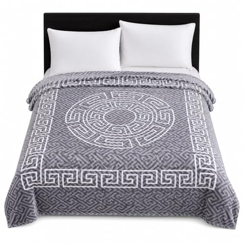 StylemyBedroom Large Geometric Faux Fur Warm Super Soft Flannel Fleece Mink Blanket Throw for Bed, Sofa, Chair (Grey White,Double (150 x 200cm))