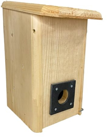 Small Winter Roost Bird House – Cold Weather Shelter with Slate Predator Guard & Internal Perches – Insulated Pine Roosting Box for Wrens, Chickadees, Titmice, Nuthatches & Bluebirds – USA Made