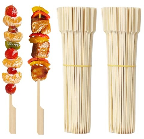 200 Pcs 7/18cm Bamboo Skewers Wooden Skewers for Kebabs, 18cm Wooden Toothpicks Kebab Sticks, Flat BBQ SkewersFlat Paddle Wood Picks for Cocktail Food Appetizer Barbeque Fruits Chicken