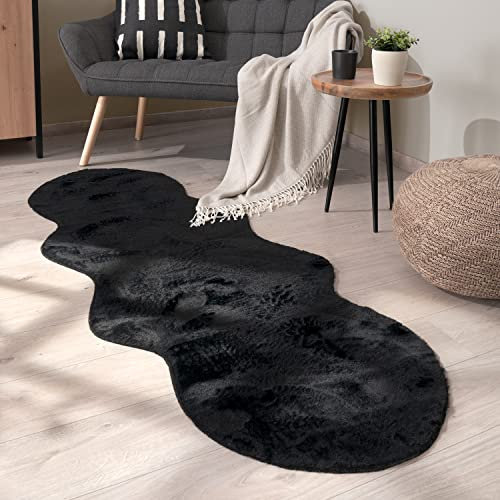 Paco Home Waschbarer Teppich Wohnzimmer Schlafzimmer Kurzflor rutschfest Modern Flauschiger Fellteppich Fell Imitat Kunstfell, Grösse:70x200 cm Fell-Form, Farbe:Schwarz