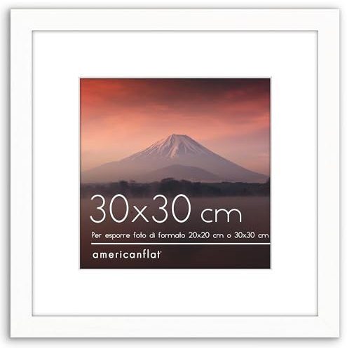 Americanflat Cornice per Foto da 20x20 cm Bianca - Cornice da Parete da 20x20 cm con Passepartout o 30x30 cm Senza Passepartout - Vetro Resistente e Gancio da Parete Integrati