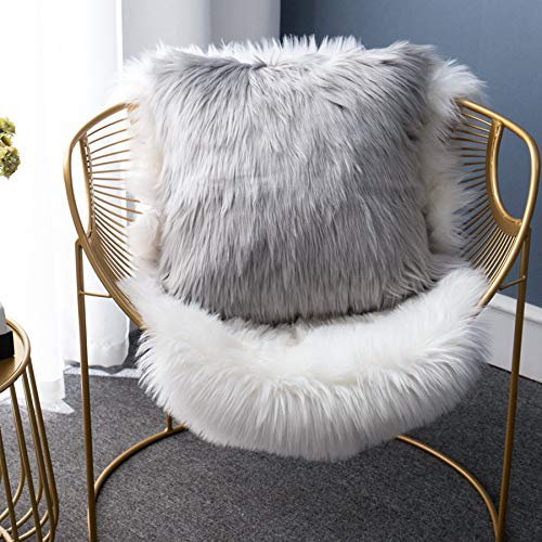 LIGICKY Kunstfell Kissenbezug Einfarbig Plüsch Weich Künstlich Pelz Throw Kopfkissenbezug Kissenhülle Dekorative Quadrat Kissen Dekokissen für Sofa Schlafzimmer Auto, 40 x 40 cm Grau