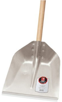 Favorit Hallenser Randschaufel ohne Stiel | Schaufelblatt aus Leichtmetall 380 × 380 mm, mit Schutzkante & hochgezogener Schulter für mehr Füllvolumen, 6-Fach genietete Dülle, robust & langlebig