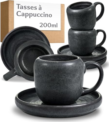 Cosumy Set di 4 Tazze da Cappuccino con Piattini Nere – Tazza Cappuccino Bar 200 ml in Ceramica – Tazze latte per Caffe e The – Set Tazze Colazione Eleganti con Smaltatura Artigianale
