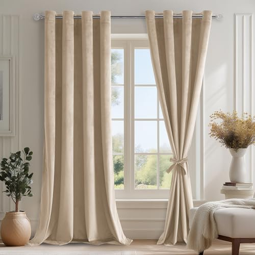 DWCN Juego De 2 Cortinas De Terciopelo Color Beige Claro con Ojales, H245XB140cm, con Lazadas para Cortinas, Cortinas Opacas De Terciopelo para Dormitorio Y Sala De Estar, Cortinas Suaves De
