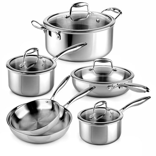 La Moustache - Batería de Cocina de Acero Inoxidable 10 Piezas con Tapas de Vidrio (Ø16/18/20/24/26 cm) - Juego de Ollas y Sartenes para Inducción, Sin Recubrimientos, Apta Lavavajillas (Titan Inox)