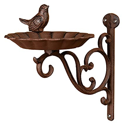 Jacobi Jayne, Wandfutterstation aus Eisen