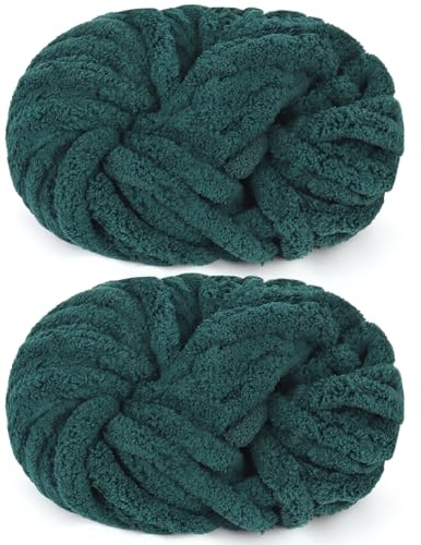 Reessy Chunky Yarn for Hand Knitting, 2×250g Super Chunky Yarn-Dark Green | Soft Thick Wool Jumbo Yarn for Crocheting, Fluffy Plush Blanket Yarn for Knitting Blanket Pet Bed Mats Sofa Mats