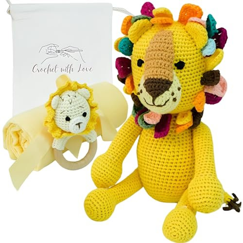 cometrade Baby-Geschenk-Set, 4er, Löwen-Thema - Kuscheltier 28 cm, Baby-Rassel 12cm, Badetuch & Beutel, handgefertigt für Jungen und Mädchen, mit Geschenkbox, für Neugeborene, Kleinkind