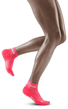 CEP - THE RUN COMPRESSION SOCKS LOW CUT für Damen | Kurze Laufsocken mit Kompression in pink | Regenerierende Kompressionssocken für Frauen | Gr. IV | L