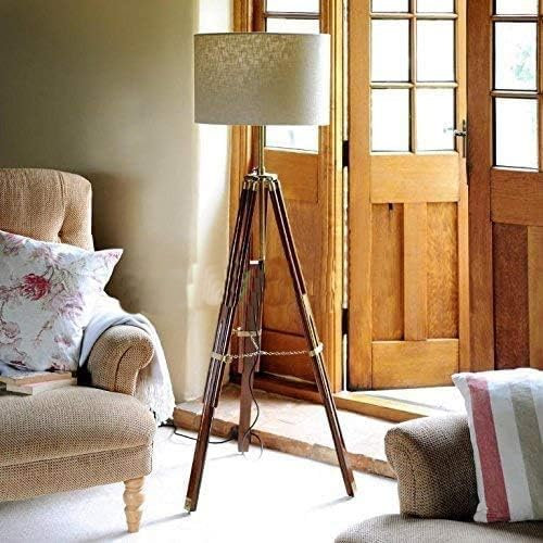 Lámpara de pie de madera con trípode de latón envejecido, coleccionable, estilo náutico, estilo vintage