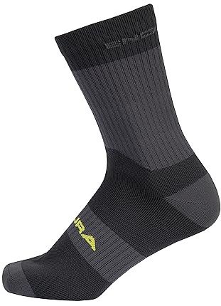 Endura Herren Hummvee Wasserdichte Fahrradsocken II (1er-Pack) | Atmungsaktiv | Strapazierfähig | Verstärkter Fußrücken Socken, Schwarz, L-XL