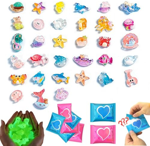 Nymora 100 Mini Sacchetti a Sorpresa Animali Luminosi: Modelli in Resina Glow in the Dark, Mystery Bag con Animali dell’Oceano e della Fattoria, Mini Figure per Decorazione di Giardini delle Fate, Des