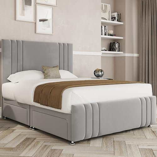THE BED VILLAGE YORKSHIRE Ripon with Footboard Small Double (4ft) Divan Bed with Mattress, Headboard & 2 Drawers Same Side, Silver Grey Plush Fabric, British Timber, Sustainable Handcrafted Design