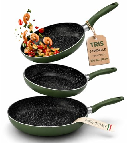 BAKAJI Tris Padelle Natura Più Antiaderenti Diametro 20/24/28 cm con Manico Cool Touch e Rivestimento Antiaderente Senza Grassi, Cottura Omogenea, Ideale per Carne, Pesce, Pasta