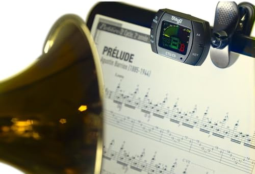 STAGG CTU-C9 Clip Tuner kromatisk med mikro