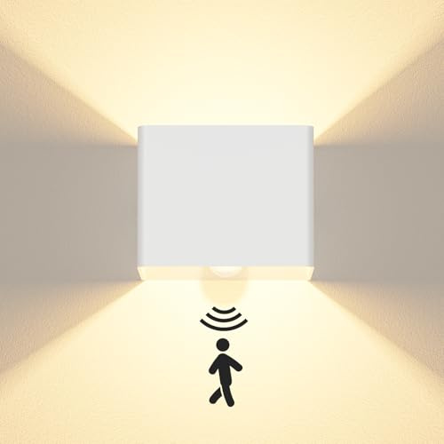 Kinamy Aplique Pared Interior con Sensor de Movimiento, Lampara Pared 5W Arriba y Abajo, Apliques 3000K Blanco Cálido para Dormitorio, Pasillo, Escaleras, Salon