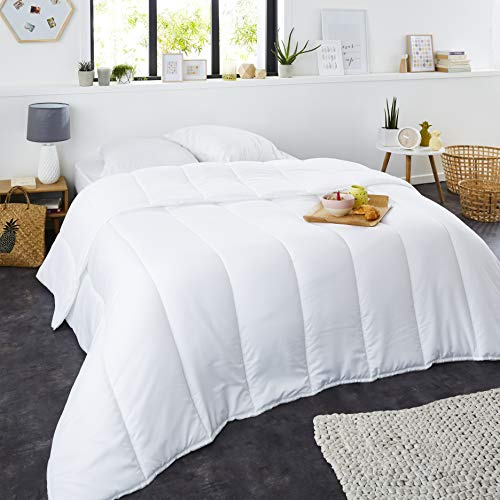 SWEET NIGHT - Couette été 220g/m² | 140x200 cm | Fine et Légère | Douceur et Confort | Lavable | Enveloppe 100% Microfibre