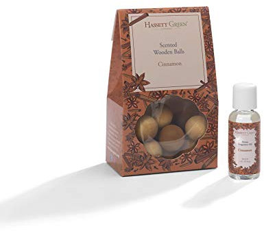 Hassett Green London - Cinnamon - Scented Wooden Balls Pack of 12 plus 30ml Bottle of Home Fragrance Oil for Refreshing - Alternative to Pot Pourri, Diffusers, Sachets and Drawer Liners