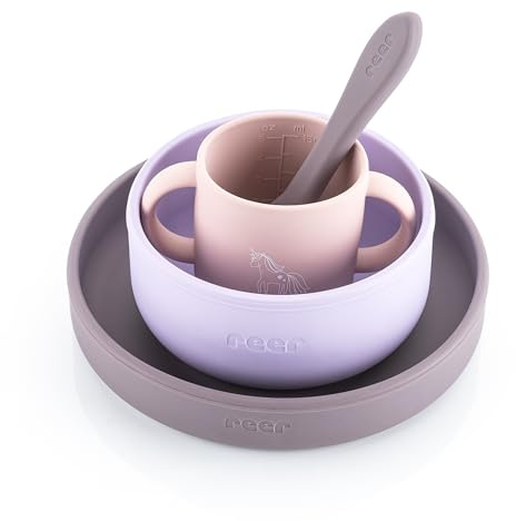 reer Silikon Geschirrset| Kinder-Geschir | 4-teilig – Teller, Schale, Becher & Löffel | lebensmittelechtes Silikon | geeignet für Backofen, Mikrowelle & Gefrierschrank |spülmaschinengeeignet |lila