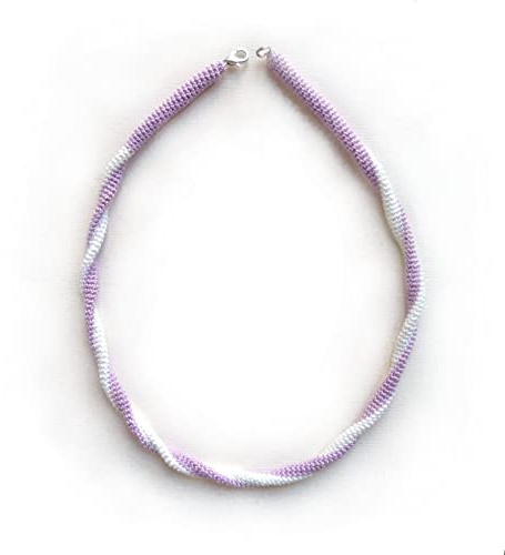 collana girocollo bicolore all'uncinetto