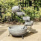 Festive Lights - 49 cm Solar-Wasserspiel Poseidon Rock Cascade – Grauer Beton & Metall, IP44 bewertet, Gartenbrunnen für den Außenbereich – Außenpanel, ruhiger Fluss, beruhigender Klang, einfache