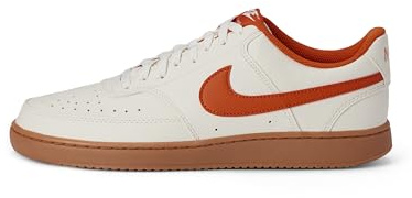 Nike Herren Court Vision Lo Sneaker, Sail/Campfire Orange/Gum Med B, 43